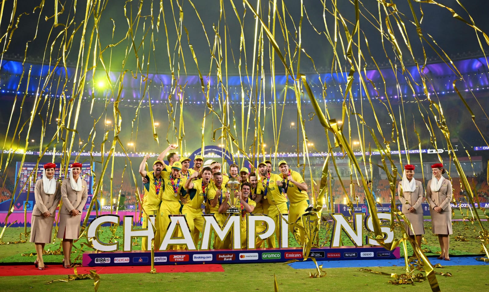 image of Australian team with trophy